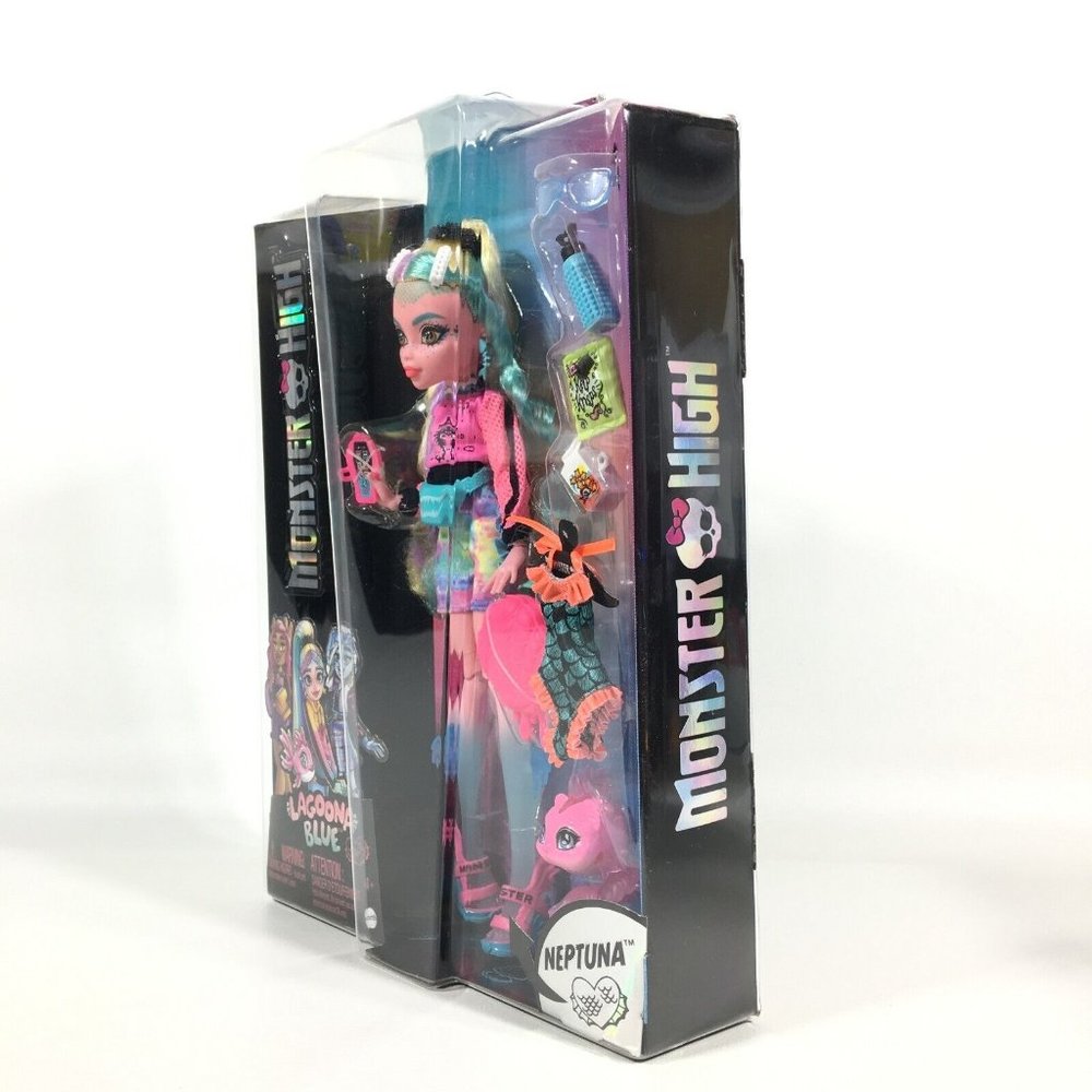 Monster High Lagoona Blue & Neptuna The Pet Fish - Picture 6 of 10